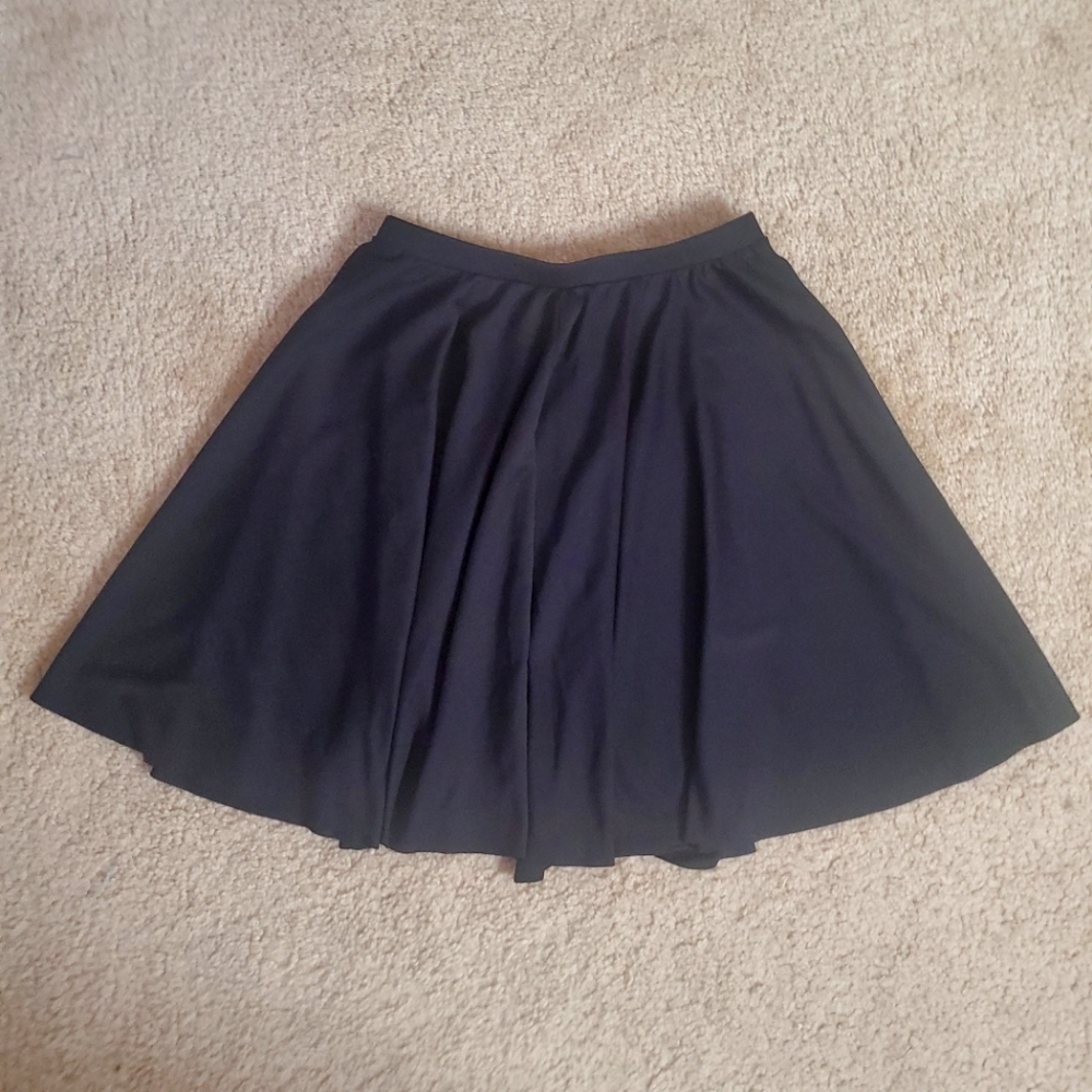 Body Wrappers Dance Skirt (Size 12-14)